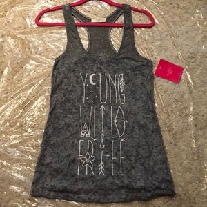 Young Wild Free Tank Top! Soft jersey knit! Racer back! On trend year round! M